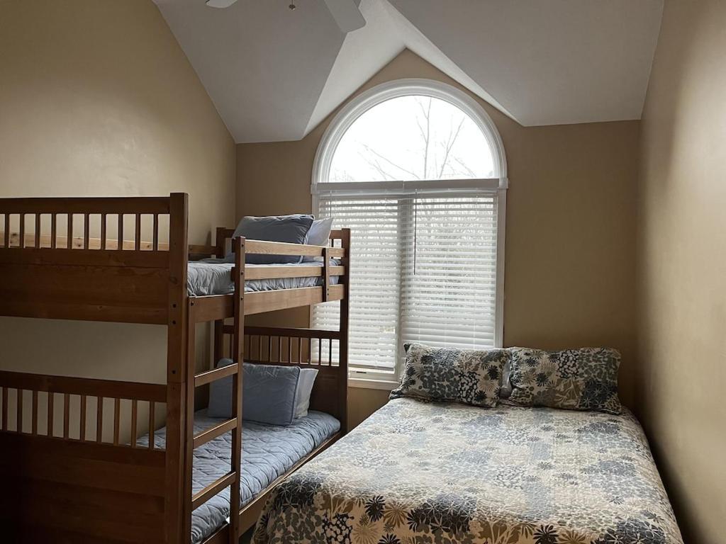 Beautiful Lake Harmony Townhouse At Big Boulder Lake And Ski Area Εξωτερικό φωτογραφία